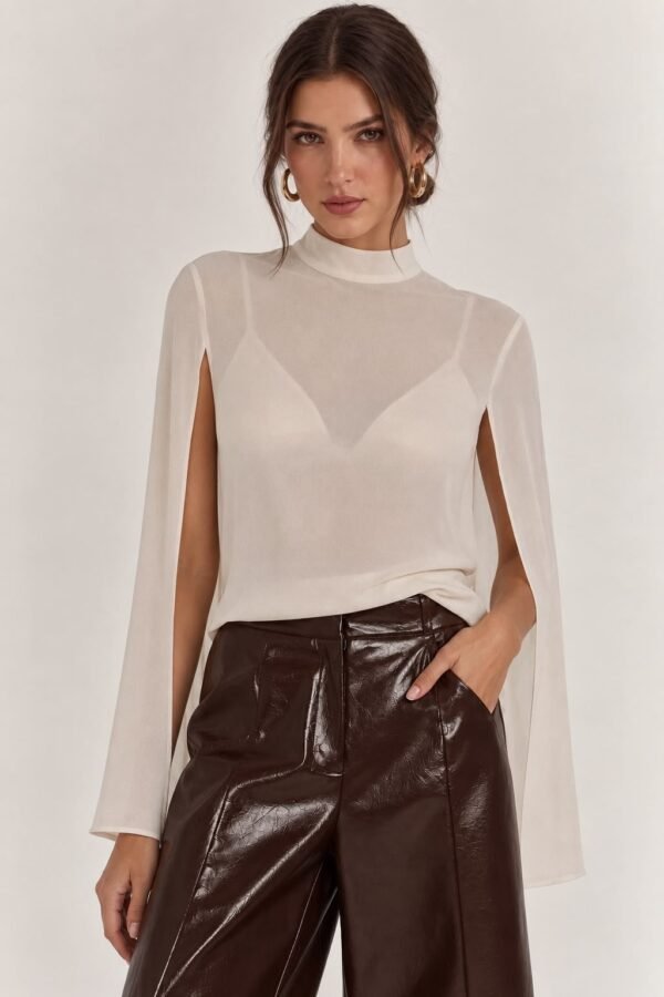 Aria Cape