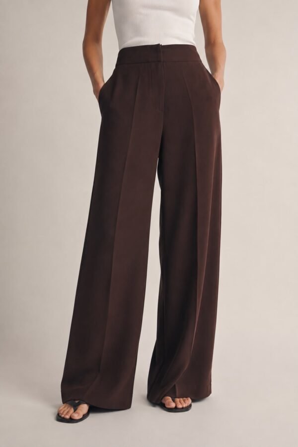 Essential Pants